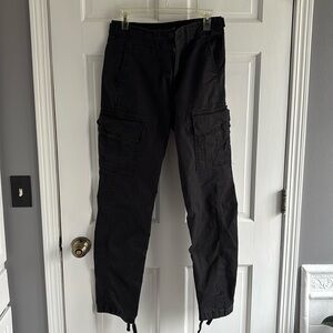 American Eagle men’s cargo pants.